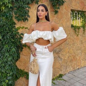 Zara New Voluminous Top in Oyster White - Small, Puff Sleeve Crop Top